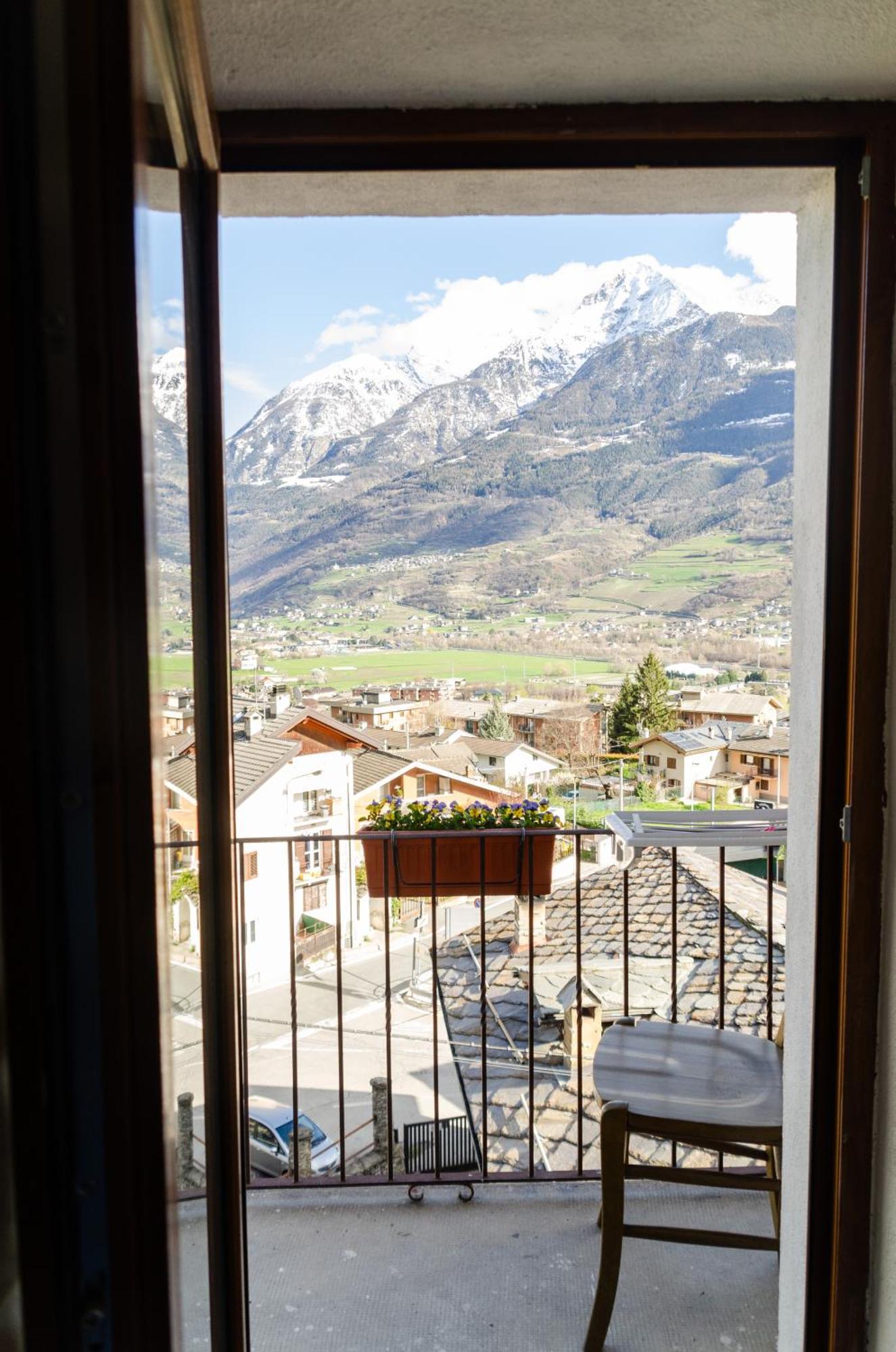 La Casa Degli Aromi - Vista Montagna E Relax Vila Aosta Exterior foto